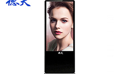 未來商用廣告機：互動新體驗！